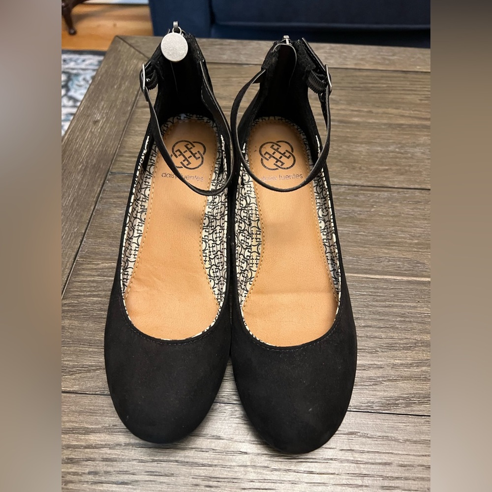 Daisy Fuentes black suede, dress wedge with zipper in the back and ankle clasp.